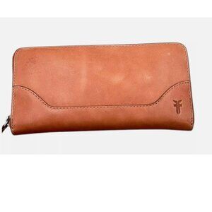 Frye Women's Melissa Leather Wallet Apricot Zip Around Grained Finish